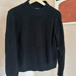 Banana Republic Black mock neck chunky knit sweater size M